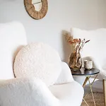 Design Zentral Fuer 6 In Andernach: Ausblick, Wifi, Kueche Андернах