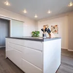 Design Zentral Fuer 6 In Andernach: Ausblick, Wifi, Kueche Апартаменты Андернах