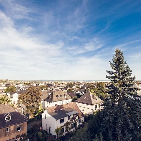 Design Zentral Fuer 6 In Andernach: Ausblick, Wifi, Kueche * Andernach