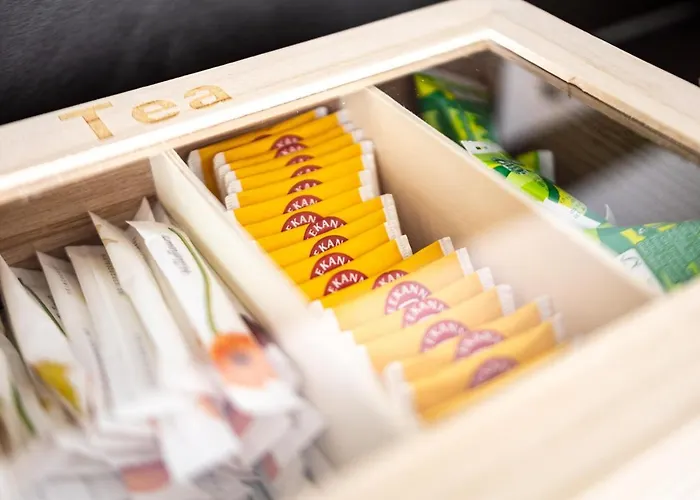 公寓 Design Zentral Fuer 6 In Andernach: Ausblick, Wifi, Kueche *