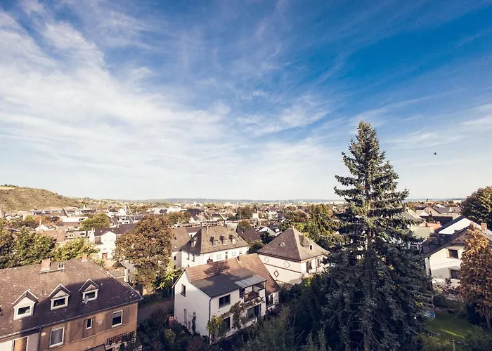 Design Zentral Fuer 6 In Andernach: Ausblick, Wifi, Kueche * 安德纳赫