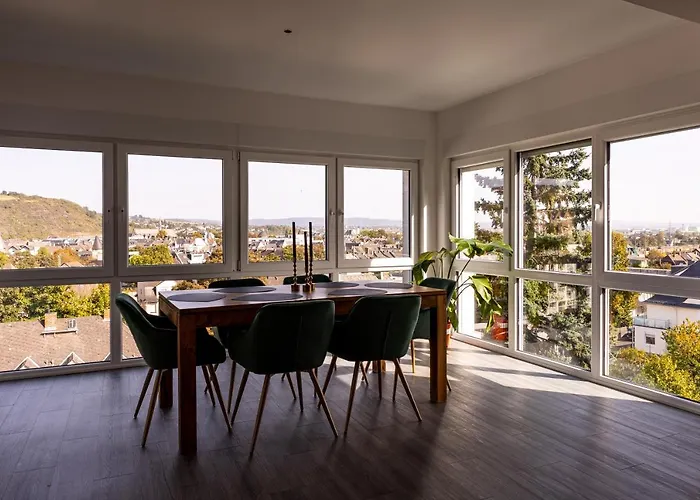 Design Zentral Fuer 6 In Andernach: Ausblick, Wifi, Kueche 公寓 安德纳赫