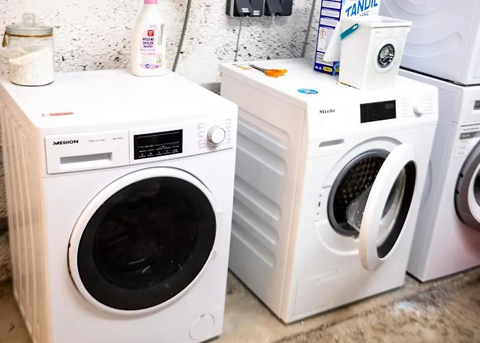 Design Zentral Fuer 6 In Andernach: Ausblick, Wifi, Kueche 公寓 安德纳赫